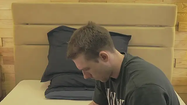 EthanPinkman online show from April 24, 4:58 am