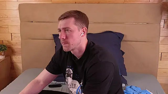 EthanPinkman online show from May 7, 5:11 am