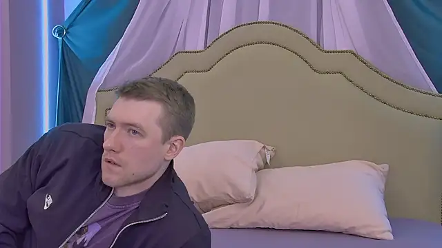 EthanPinkman online show from March 25, 5:07 am