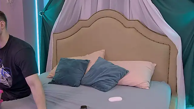 EthanPinkman online show from April 8, 4:36 am