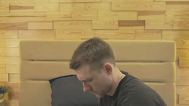 EthanPinkman online show from May 1, 3:55 am