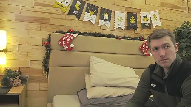 EthanPinkman online show from December 21, 3:52 am