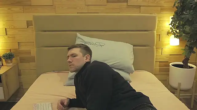 EthanPinkman online show from February 22, 3:42 am