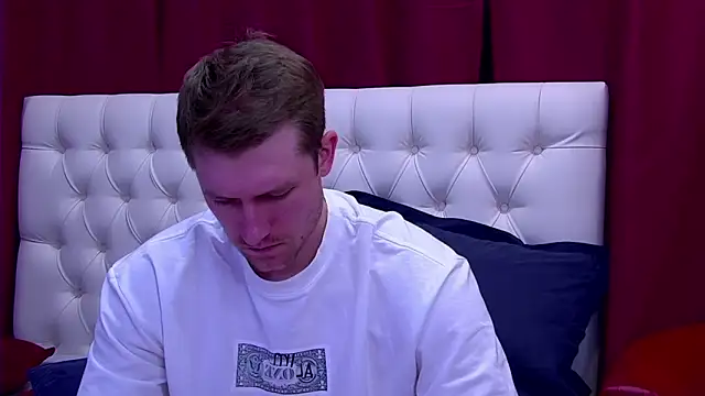 EthanPinkman online show from September 18, 4:15 am