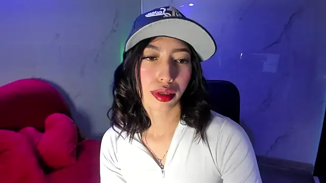 LilithCooperr  online show from October 25, 4:51 pm