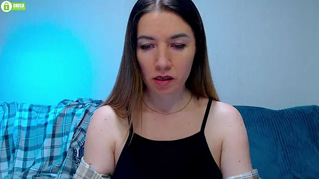 Sweet   Amelia online show from October 28, 1:32 pm