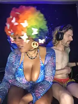 AmazonianMistress online show from May 24, 2:28 pm