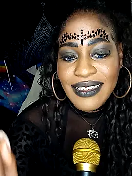 AmazonianMistress online show from October 23, 1:15 am