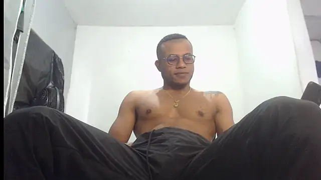 Snapshot of grandominantex1 chatting on September 26, 5:42 pm grandominantex1 online show from September 26, 5:42 pm