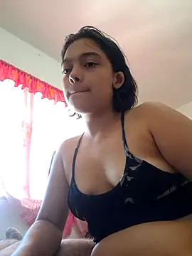 littlemelii online show from February 19, 6:38 pm