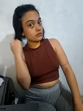 Snapshot of littlemelii chatting on September 24, 11:21 pm littlemelii online show from September 24, 11:21 pm