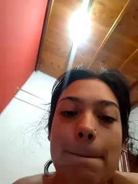 Snapshot of littlemelii chatting on January 23, 4:04 pm littlemelii online show from January 23, 4:04 pm