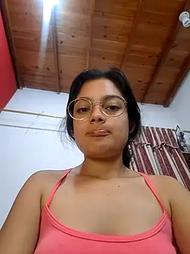 Snapshot of littlemelii chatting on January 23, 7:07 pm littlemelii online show from January 23, 7:07 pm