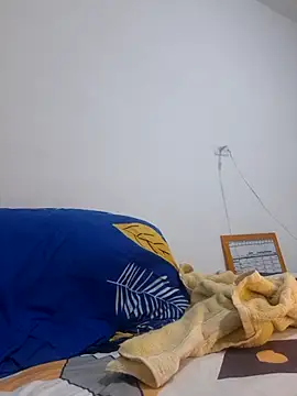 Snapshot of littlemelii chatting on November 23, 6:29 pm littlemelii online show from November 23, 6:29 pm