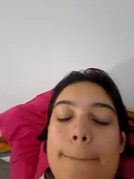 littlemelii online show from April 21, 7:20 pm