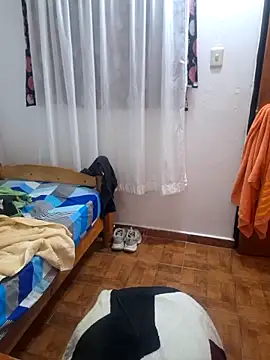 littlemelii online show from April 23, 11:27 am