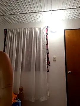 littlemelii online show from May 15, 9:13 pm