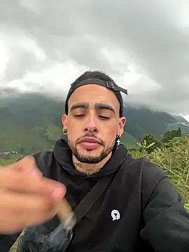 Seth Owner online show from January 10, 10:16 pm