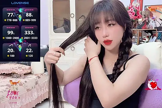 Snapshot of _LLisa_ chatting on September 13, 2:55 am LLisa online show from September 13, 2:55 am