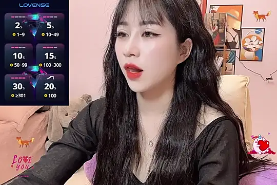 Snapshot of _LLisa_ chatting on March 3, 6:03 pm LLisa online show from March 3, 6:03 pm