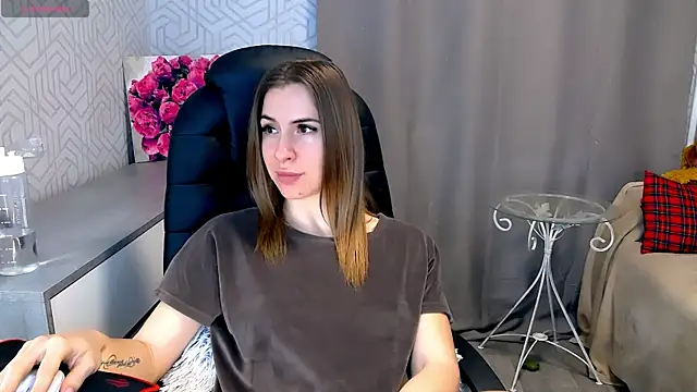 Snapshot of Naughty__Megan chatting on March 13, 1:07 pm Naughty Megan online show from March 13, 1:07 pm