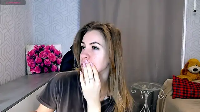 Snapshot of Naughty__Megan chatting on March 20, 9:26 am Naughty Megan online show from March 20, 9:26 am