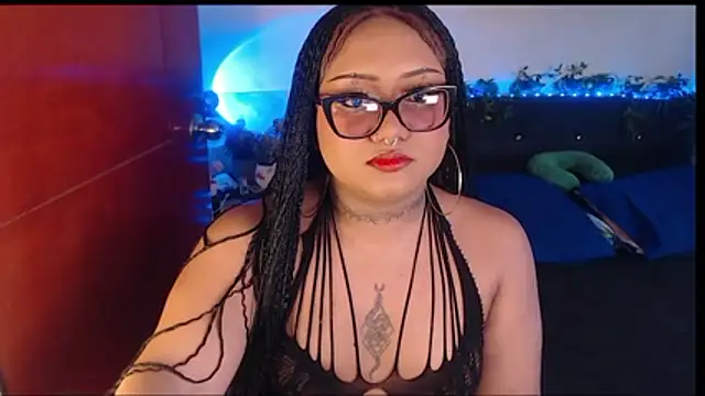 Snapshot of LiaScarlett chatting on June 13, 2:59 pm LiaScarlett online show from June 13, 2:59 pm