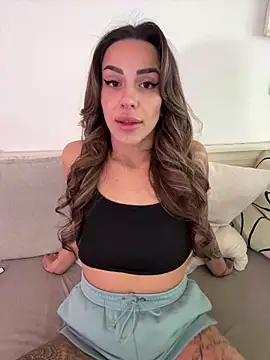 Alisa-Marie online show from April 8, 7:32 am