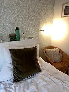 Alisa-Marie online show from November 7, 12:53 pm