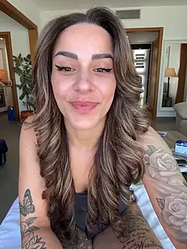 Alisa-Marie online show from April 15, 10:54 am