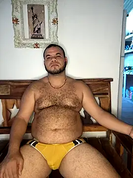 Snapshot of Evert_hairyboy chatting on September 14, 5:35 pm Evert hairyboy online show from September 14, 5:35 pm