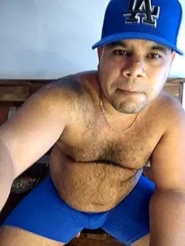 Snapshot of Evert_hairyboy chatting on September 27, 6:03 pm Evert hairyboy online show from September 27, 6:03 pm