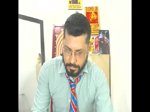 MikeRiverx online show from May 10, 11:17 pm