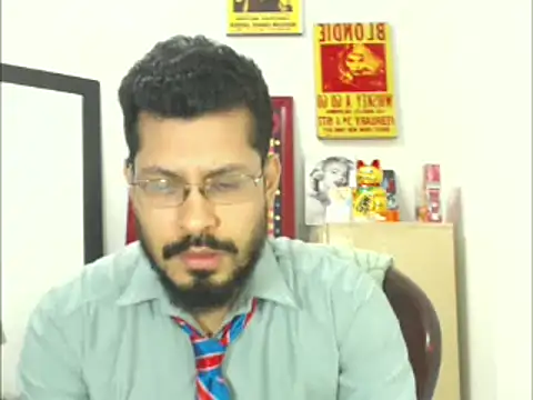 Snapshot of MikeRiverx chatting on March 13, 3:33 am MikeRiverx online show from March 13, 3:33 am