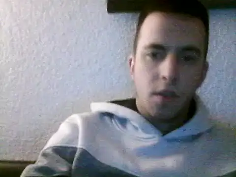 Snapshot of Drummer112 chatting on March 17, 7:37 pm Drummer112 online show from March 17, 7:37 pm