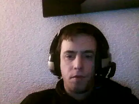 Snapshot of Drummer112 chatting on March 13, 8:11 pm Drummer112 online show from March 13, 8:11 pm