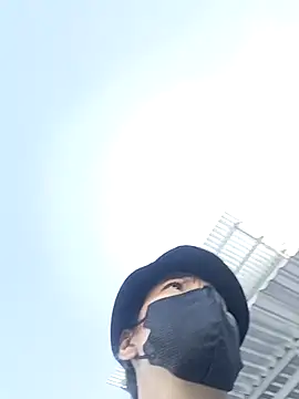 Snapshot of 2HotAsain4u chatting on November 15, 1:31 am 2HotAsain4u online show from November 15, 1:31 am