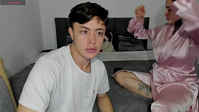 steban and kim online show from November 30, 10:43 pm