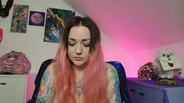 PinkHurricaneOfficial online show from February 16, 4:16 pm