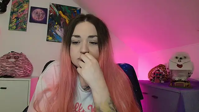 PinkHurricaneOfficial online show from February 22, 3:46 pm