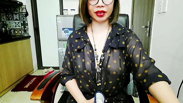 Miu-Le online show from November 19, 8:47 am