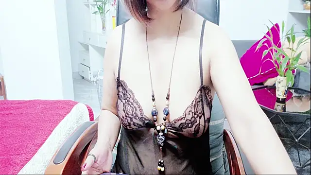 Snapshot of Miu-Le chatting on July 9, 2:16 pm Miu-Le online show from July 9, 2:16 pm