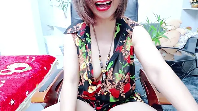 Miu-Le online show from June 2, 10:32 pm