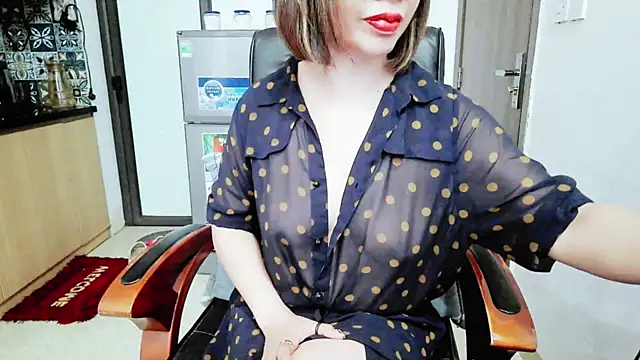 Miu-Le online show from December 2, 9:11 am