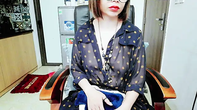 Miu-Le online show from November 20, 3:45 pm