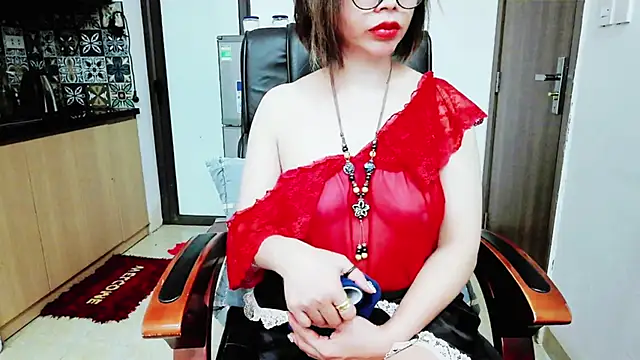 Miu-Le online show from November 22, 6:40 pm