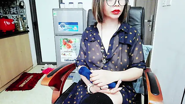 Miu-Le online show from December 3, 9:47 pm