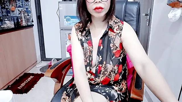 Miu-Le online show from March 12, 7:45 am