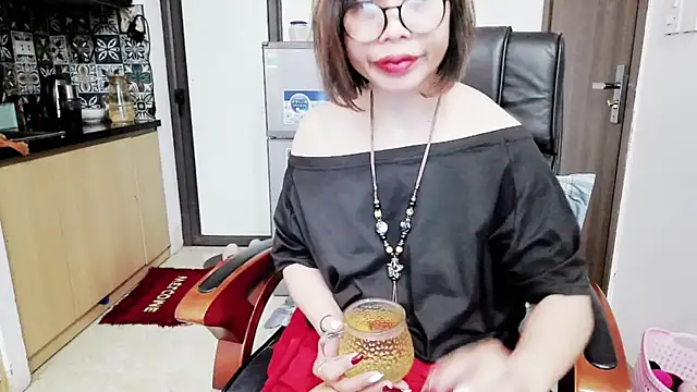 Miu-Le online show from October 24, 3:33 pm