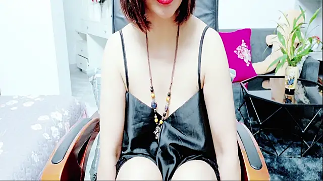 Snapshot of Miu-Le chatting on June 30, 5:57 pm Miu-Le online show from June 30, 5:57 pm